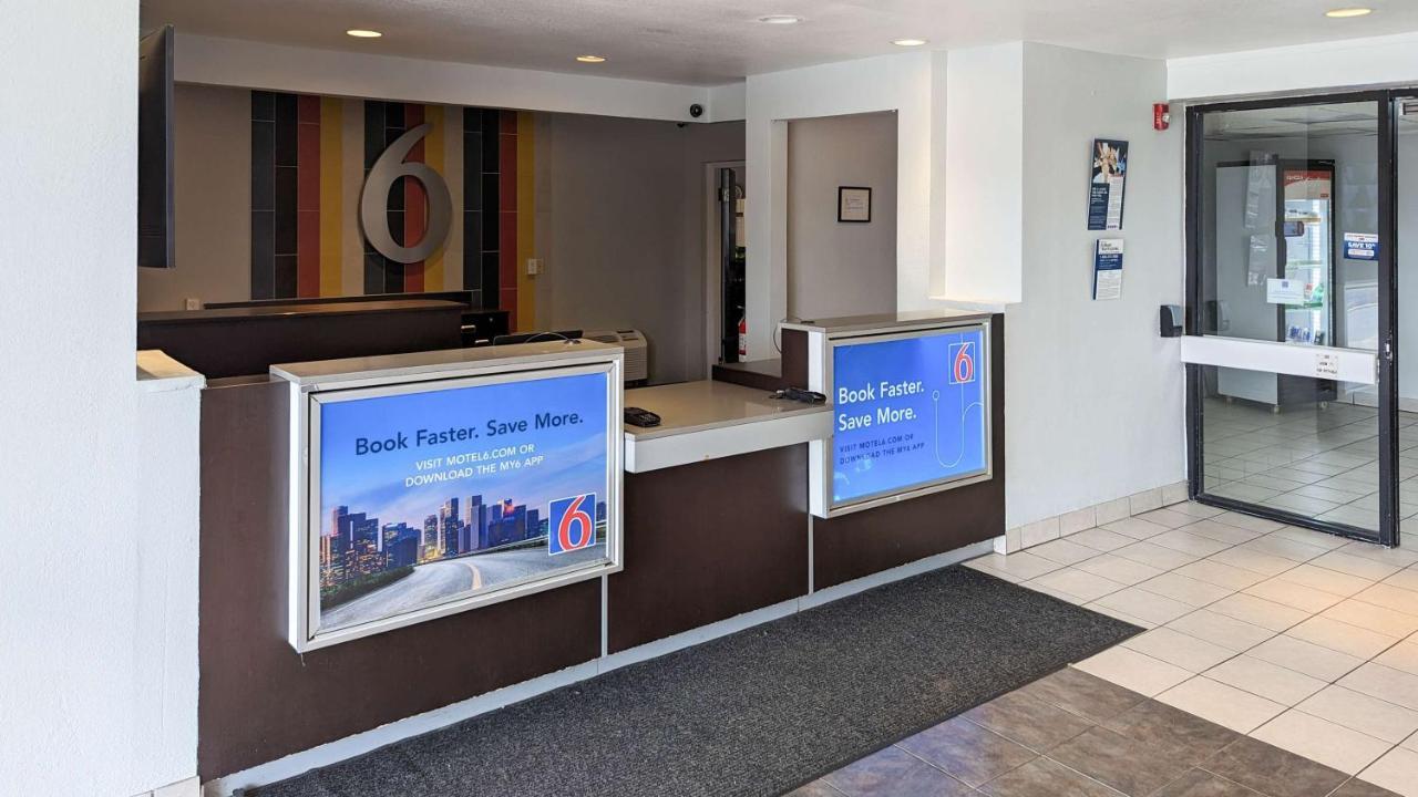Hotel 6-danvers, Ma - Boston North